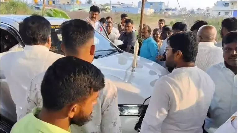 Shivamogga | ಸಂಸದ ರಾಘವೇಂದ್ರ-ಕಾಂಗ್ರೆಸ್ ಮುಖಂಡನ ಮಧ್ಯೆ ಮಾತಿನ ಚಕಮಕಿ: ವಿಡಿಯೋ ವೈರಲ್