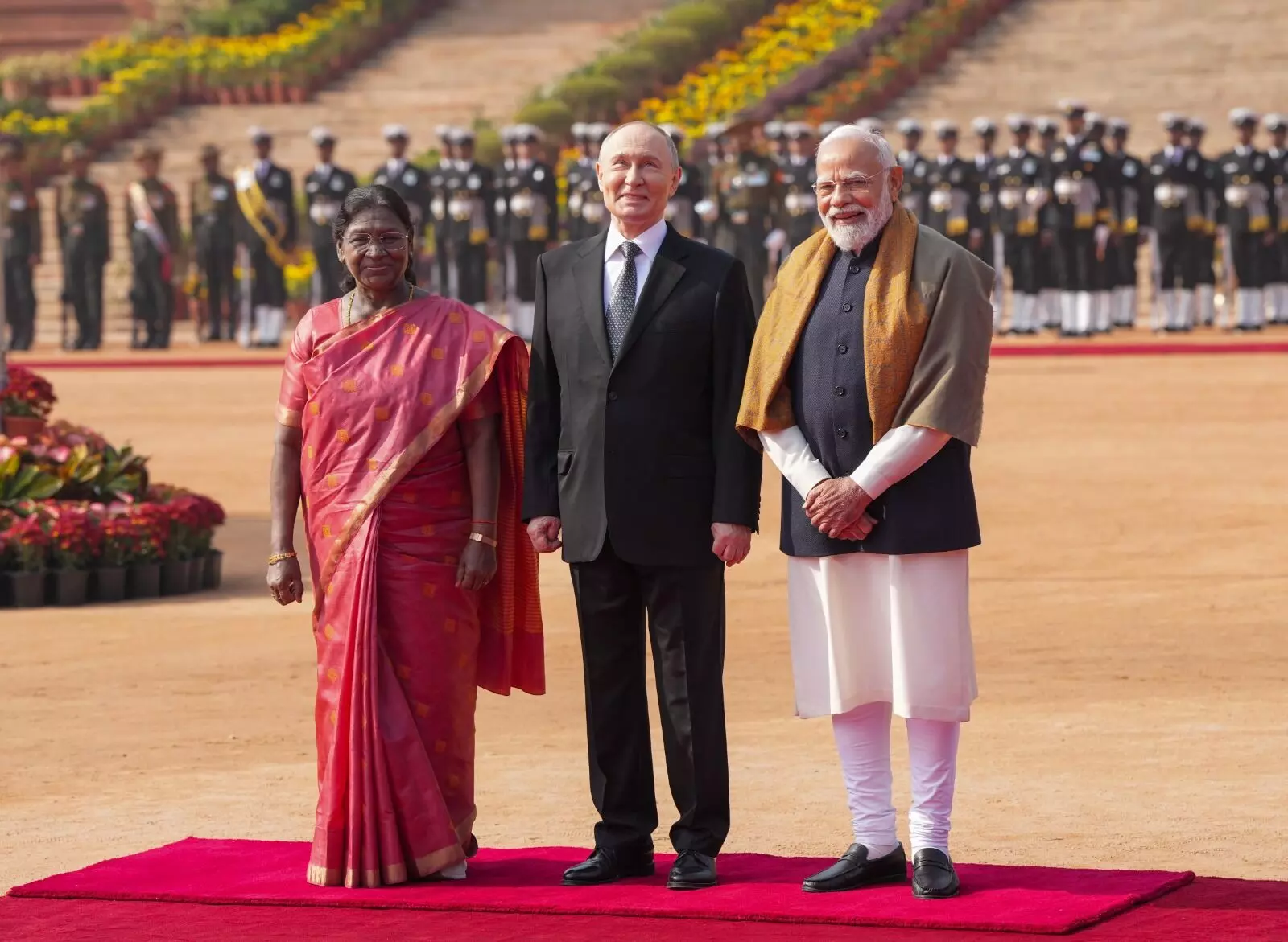 ರಶ್ಯ ಅಧ್ಯಕ್ಷ ಪುಟಿನ್ ಭಾರತ ಭೇಟಿ; ಚಿತ್ರಗಳಲ್ಲಿ ನೋಡಿ