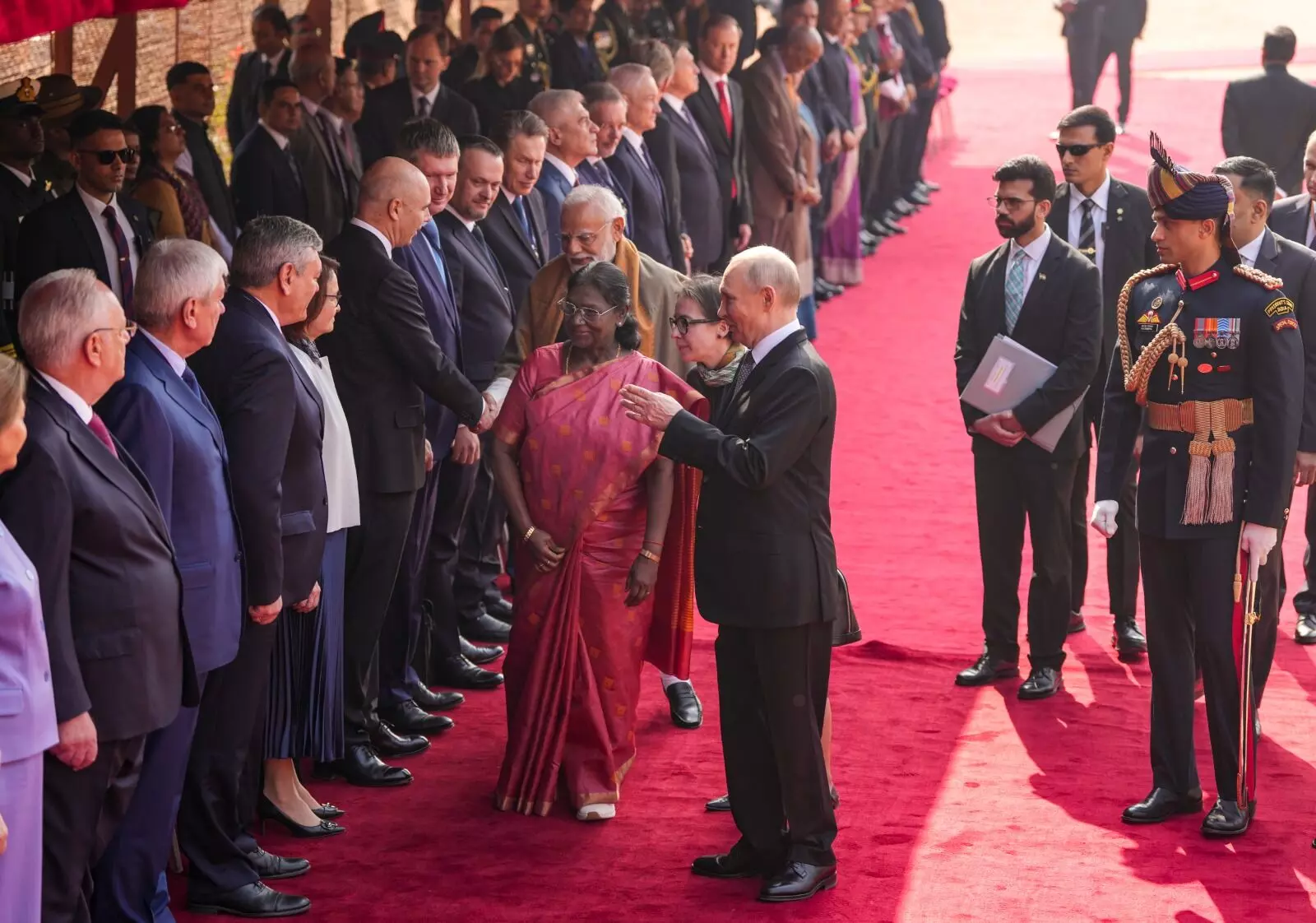 ರಶ್ಯ ಅಧ್ಯಕ್ಷ ಪುಟಿನ್ ಭಾರತ ಭೇಟಿ; ಚಿತ್ರಗಳಲ್ಲಿ ನೋಡಿ