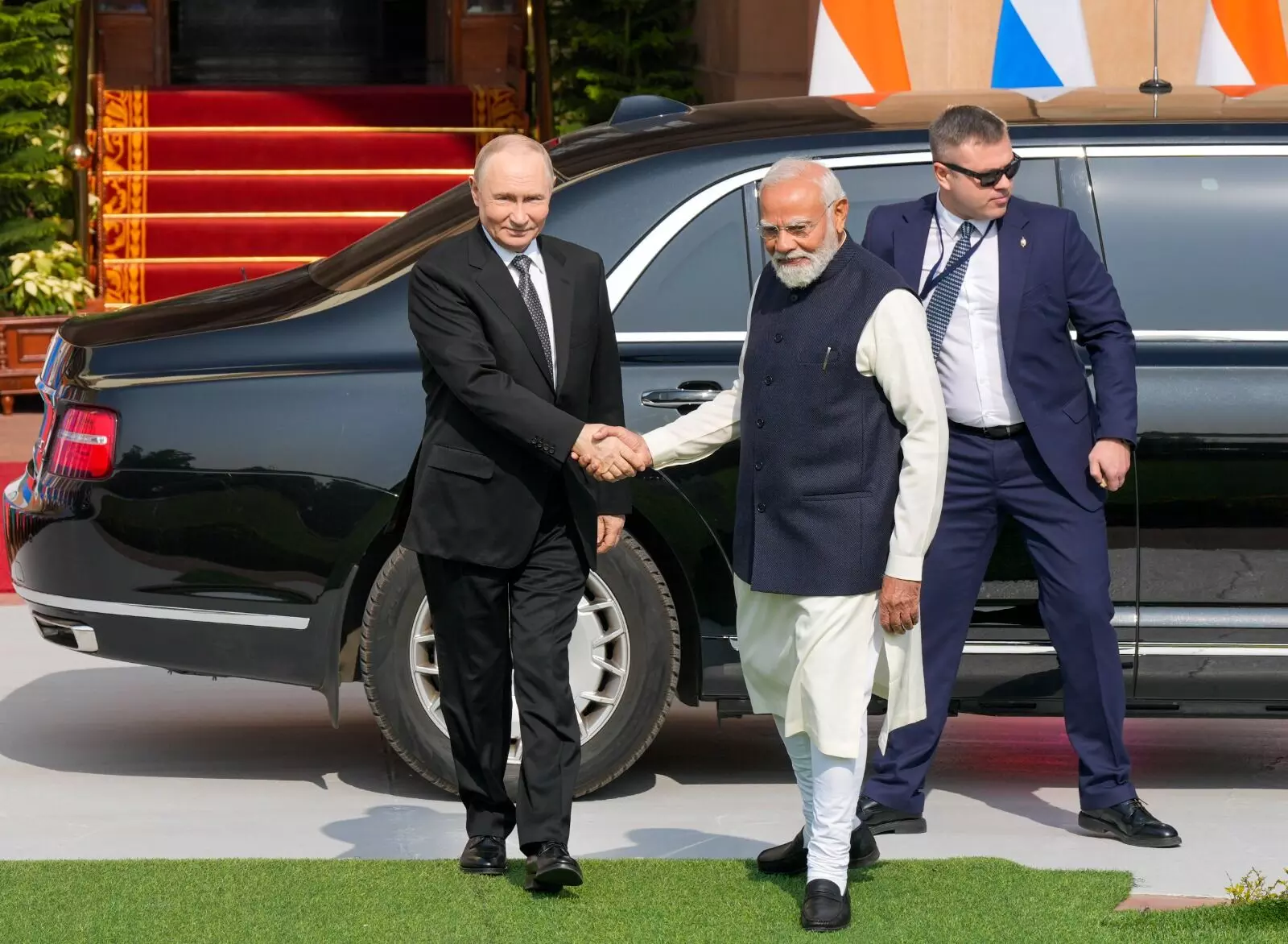 ರಶ್ಯ ಅಧ್ಯಕ್ಷ ಪುಟಿನ್ ಭಾರತ ಭೇಟಿ; ಚಿತ್ರಗಳಲ್ಲಿ ನೋಡಿ