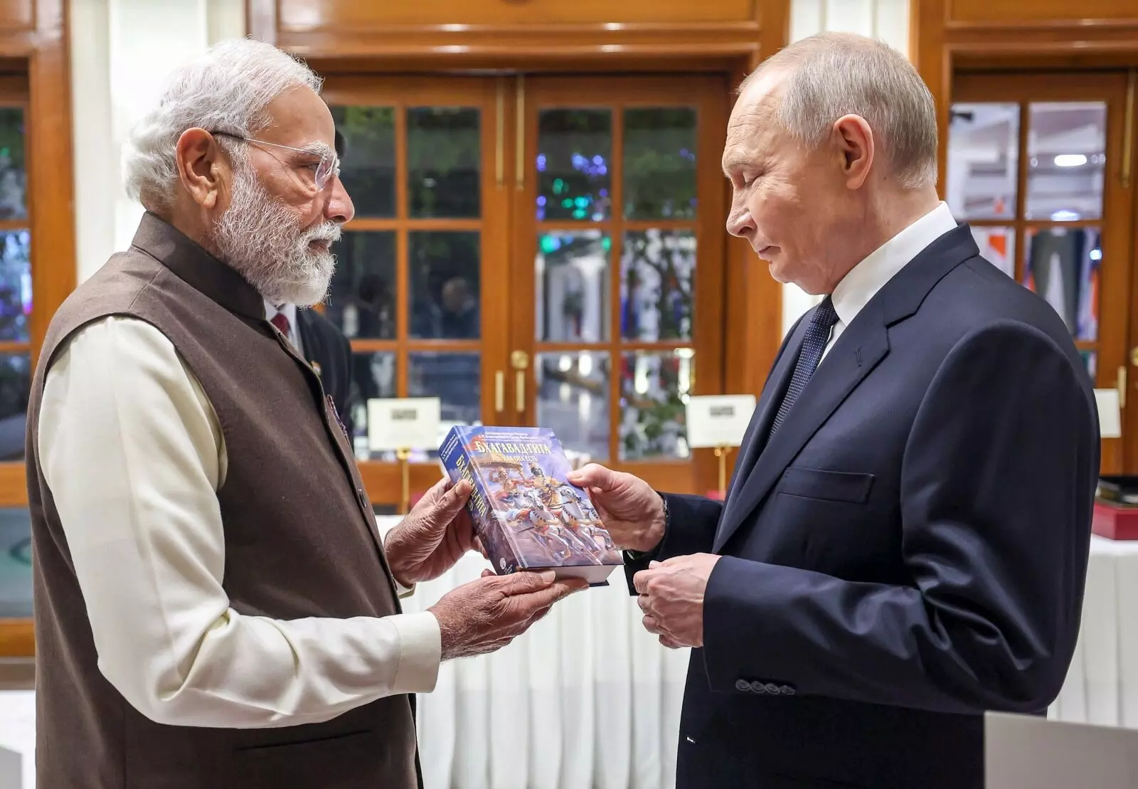 ರಶ್ಯ ಅಧ್ಯಕ್ಷ ಪುಟಿನ್ ಭಾರತ ಭೇಟಿ; ಚಿತ್ರಗಳಲ್ಲಿ ನೋಡಿ