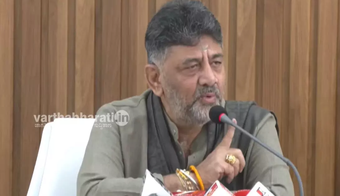 ನಾನು, ಸತೀಶ್ ಜಾರಕಿಹೊಳಿ ಸಹೋದ್ಯೋಗಿಗಳು; ನಮ್ಮನ್ನು ವೈರಿಗಳಂತೆ ನೋಡಬೇಡಿ : ಡಿ.ಕೆ.ಶಿವಕುಮಾರ್