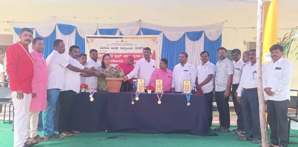 ವ್ಯಕ್ತಿತ್ವ ವಿಕಸನಕ್ಕೆ ಪ್ರತಿಭಾ ಕಾರಂಜಿ ಪೂರಕವಾಗಿದೆ: ಶಂಶಾದಬೇಗಂ ವ್ಯಕ್ತಿತ್ವ ವಿಕಸನಕ್ಕೆ ಪ್ರತಿಭಾ ಕಾರಂಜಿ ಪೂರಕವಾಗಿದೆ: ಶಂಶಾದಬೇಗಂ