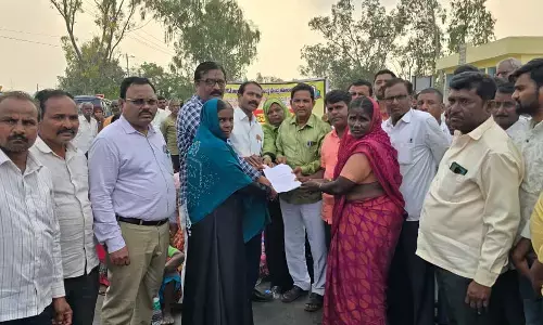 ಕಲಬುರಗಿ| ಗಡಿಕೇಶ್ವಾರ ಆರೋಗ್ಯ ಕೇಂದ್ರದ ಡಿ ಗ್ರೇಡ್ ಆದೇಶ ಹಿಂಪಡೆಯುವಂತೆ ಆಗ್ರಹ