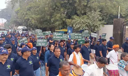 ವಿಜಯನಗರ| ಸಿರಿಧಾನ್ಯಗಳ ನಡಿಗೆ ಜಾಗೃತಿ ಜಾಥಾಕ್ಕೆ ಜಿಲ್ಲಾಧಿಕಾರಿ ಕವಿತಾ ಎಸ್.ಮನ್ನಿಕೇರಿ ಚಾಲನೆ