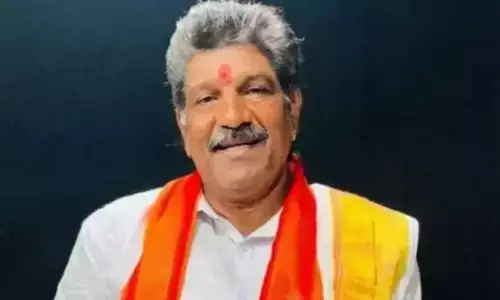 PHOTO OF Mahesh Shetty Timarodi