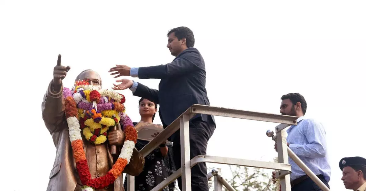 ಅಂಬೇಡ್ಕರ್‌ಗೆ ದ.ಕ. ಜಿಲ್ಲಾಡಳಿತದಿಂದ ಗೌರವ