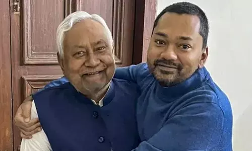 Bihar CM Nitish Kuma with his son Nishant Kumar