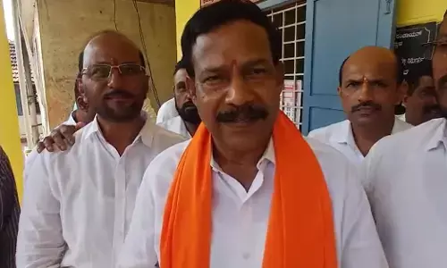 ನಮ್ದೇನೂ ತಪ್ಪಿಲ್ಲ, MLC ಕಿಶೋರ್‌ ಕುಮಾರ್ ಪತ್ನಿಯನ್ನು ಮೋದಿಯವರ ಸ್ವಾಗತಕ್ಕೆ ಕಳಿಸಿದ್ದನ್ನು ಸಮರ್ಥಿಸಿಕೊಳ್ಳುತ್ತೇನೆ: BJP ಜಿಲ್ಲಾಧ್ಯಕ್ಷ ಸತೀಶ್ ಕುಂಪಲ