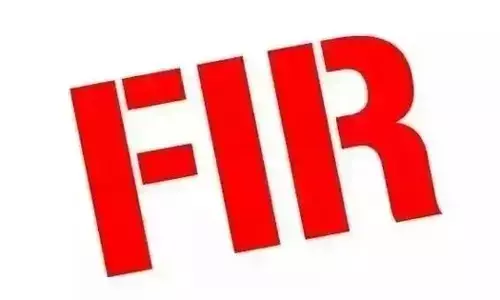 Bengaluru | ಆರೋಪಿಯ ಕಾರಿನಲ್ಲಿದ್ದ 11 ಲಕ್ಷ ರೂ.ಹಣ ಎಗರಿಸಿದ ಹೆಡ್‍ಕಾನ್‍ಸ್ಟೇಬಲ್ ವಿರುದ್ಧ ಎಫ್‍ಐಆರ್ ದಾಖಲು