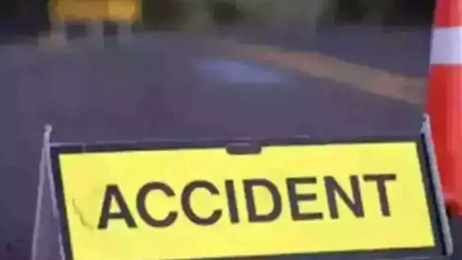 ಬೈಂದೂರು | ಬಸ್ ಢಿಕ್ಕಿ: ಬೈಕ್ ಸವಾರ ಮೃತ್ಯು ಬೈಂದೂರು | ಬಸ್ ಢಿಕ್ಕಿ: ಬೈಕ್ ಸವಾರ ಮೃತ್ಯು