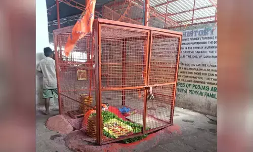 ರಾಯಚೂರು| ಗಾಣಧಾಳ ಪಂಚಮುಖಿ ಆಂಜನೇಯ ದೇವಸ್ಥಾನದಲ್ಲಿ ಗಲಾಟೆ, ಪಾದುಕೆ ಕಟ್ಟೆಗೆ ಬೀಗ: 32 ಜನರ ವಿರುದ್ಧ ಪ್ರಕರಣ ದಾಖಲು