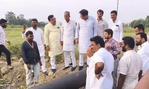 ಬೆಳೆಹಾನಿ ಪರಿಹಾರ ಪಾವತಿಯಲ್ಲಿ ತಾರತಮ್ಯ ಆರೋಪ| ರೈತರ ದೂರು ಪರಿಶೀಲಿಸಿ ಸರಿಪಡಿಸುವಂತೆ ಅಧಿಕಾರಿಗಳಿಗೆ ಶಾಸಕ ಅಜಯ್‌ ಸಿಂಗ್‌ ಸೂಚನೆ