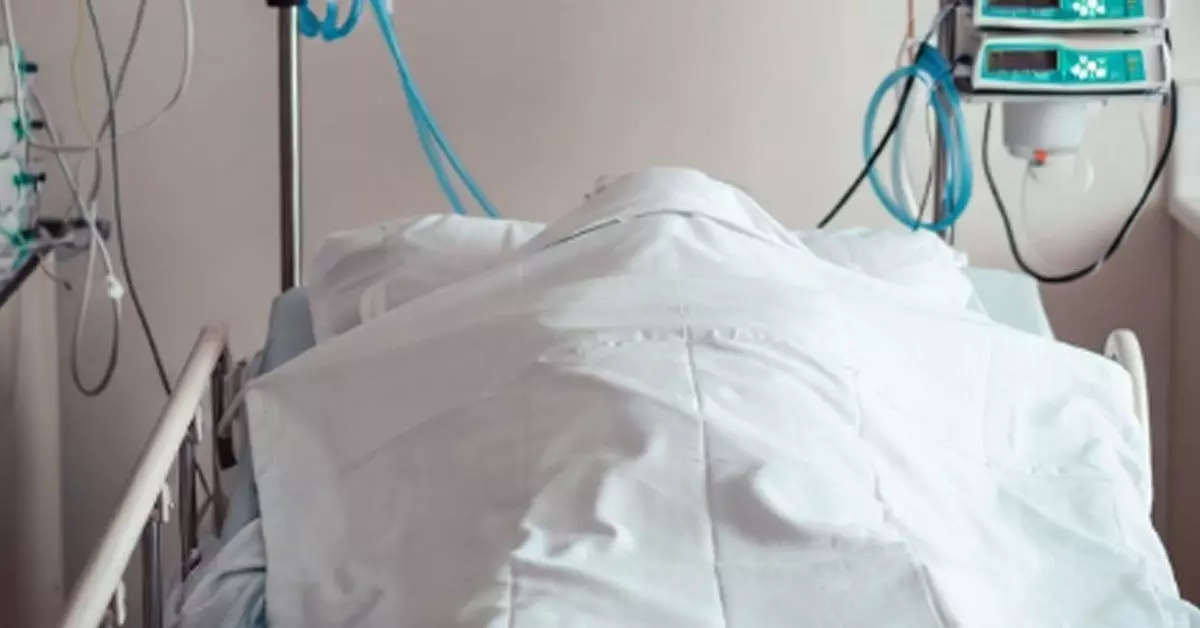 ಸುಳ್ಯ: ನೇಣು ಬಿಗಿದ ಹಗ್ಗ ತುಂಡಾಗಿ ಬಿದ್ದು ಗಾಯಗೊಂಡಿದ್ದ ವ್ಯಕ್ತಿ ಮೃತ್ಯು