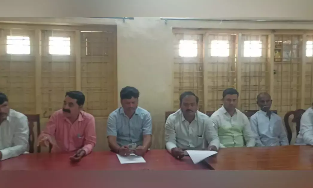 ಕಲಬುರಗಿ | ಬಿಜೆಪಿ ಶಾಸಕ ಡಾ.ಅವಿನಾಶ್ ಜಾಧವ್ ಅವರು ಸತ್ಯ ಅರಿತು ಮಾತನಾಡಲಿ : ರಾಘವೇಂದ್ರ ಗುತ್ತೇದಾರ