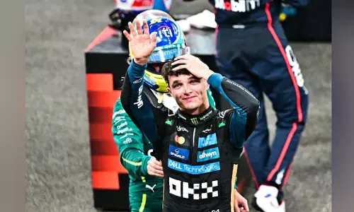 ಲ್ಯಾಂಡೊ ನೊರೀಸ್ ವಿಶ್ವಚಾಂಪಿಯನ್: 17 ವರ್ಷಗಳ ಪ್ರಶಸ್ತಿ ಬರದಿಂದ ಹೊರಬಂದ ಮೆಕ್‍ಲರೇನ್