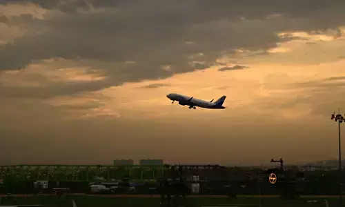 ಹೈದರಾಬಾದ್‌ ಗೆ ಬರುತ್ತಿದ್ದ ಮೂರು ವಿಮಾನಗಳಿಗೆ ಬಾಂಬ್ ಬೆದರಿಕೆ