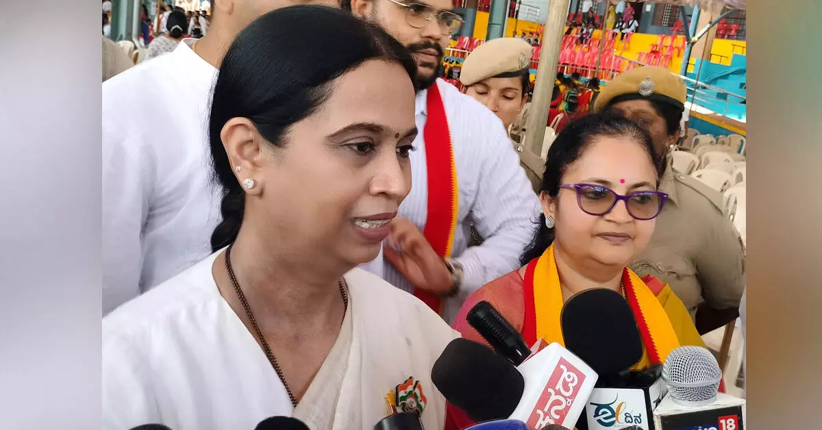 ಬಿಜೆಪಿಗರಿಗೆ ರೈತರ ಮೇಲೆ ದಿಢೀರ್ ಪ್ರೀತಿ ಬಂದಿದೆ : ಸಚಿವೆ ಲಕ್ಷ್ಮೀ ಹೆಬ್ಬಾಳ್ಕರ್ ಬಿಜೆಪಿಗರಿಗೆ ರೈತರ ಮೇಲೆ ದಿಢೀರ್ ಪ್ರೀತಿ ಬಂದಿದೆ : ಸಚಿವೆ ಲಕ್ಷ್ಮೀ ಹೆಬ್ಬಾಳ್ಕರ್