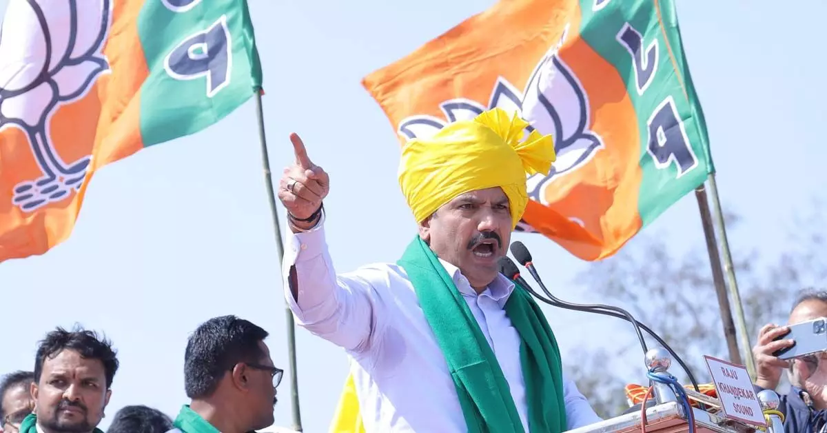 ಎರಡೂವರೆ ವರ್ಷಗಳಲ್ಲಿ 2500 ರೈತರ ಆತ್ಮಹತ್ಯೆಯೇ ಕಾಂಗ್ರೆಸ್ ಸರಕಾರದ ಸಾಧನೆ: ಬಿ.ವೈ. ವಿಜಯೇಂದ್ರ ಎರಡೂವರೆ ವರ್ಷಗಳಲ್ಲಿ 2500 ರೈತರ ಆತ್ಮಹತ್ಯೆಯೇ ಕಾಂಗ್ರೆಸ್ ಸರಕಾರದ ಸಾಧನೆ: ಬಿ.ವೈ. ವಿಜಯೇಂದ್ರ