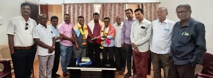 ಬಳ್ಳಾರಿ| ಕರ್ನಾಟಕ ಕಾರ್ಯನಿರತ ಪ್ರರ್ತಕರ್ತರ ಸಂಘದ ತಾಲೂಕು ಘಟಕಕ್ಕೆ ಪದಾಧಿಕಾರಿಗಳ ಆಯ್ಕೆ ಬಳ್ಳಾರಿ| ಕರ್ನಾಟಕ ಕಾರ್ಯನಿರತ ಪ್ರರ್ತಕರ್ತರ ಸಂಘದ ತಾಲೂಕು ಘಟಕಕ್ಕೆ ಪದಾಧಿಕಾರಿಗಳ ಆಯ್ಕೆ