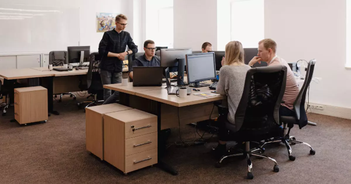 ಏನಿದು ಕಚೇರಿ ಅವಧಿ ಮುಗಿದ ಮೇಲೆ ಸಂಪರ್ಕ ಕಡಿತದ ಕಾನೂನು? ಎಲ್ಲೆಲ್ಲಿ ಜಾರಿಯಲ್ಲಿದೆ? ಏನಿದು ಕಚೇರಿ ಅವಧಿ ಮುಗಿದ ಮೇಲೆ ಸಂಪರ್ಕ ಕಡಿತದ ಕಾನೂನು? ಎಲ್ಲೆಲ್ಲಿ ಜಾರಿಯಲ್ಲಿದೆ?