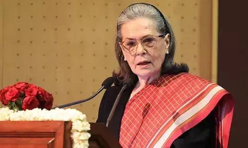 ಪೌರತ್ವಕ್ಕೂ ಮೊದಲೇ ಮತದಾರರ ಪಟ್ಟಿಯಲ್ಲಿ ಹೆಸರು: ಸೋನಿಯಾ ಗಾಂಧಿಗೆ ದಿಲ್ಲಿ ನ್ಯಾಯಾಲಯದ ನೋಟಿಸ್