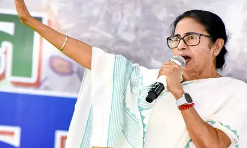 ಲೋಕಸಭೆಯಲ್ಲಿ ‘ಬಂಕಿಮ್ ದಾ’ಹೇಳಿಕೆಗಾಗಿ ಪ್ರಧಾನಿ ಕ್ಷಮೆಯಾಚನೆಗೆ ಮಮತಾ ಆಗ್ರಹ