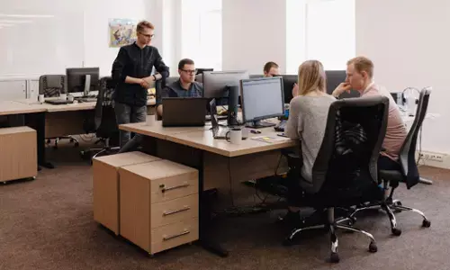 ಏನಿದು ಕಚೇರಿ ಅವಧಿ ಮುಗಿದ ಮೇಲೆ ಸಂಪರ್ಕ ಕಡಿತದ ಕಾನೂನು? ಎಲ್ಲೆಲ್ಲಿ ಜಾರಿಯಲ್ಲಿದೆ?