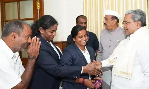 ಧನಲಕ್ಷ್ಮಿ ಪೂಜಾರಿ-ತೇಜಸ್ವಿನಿ ಬಾಯಿ ಅವರಿಗೆ ವಿಧಾನಸಭೆ ಅಭಿನಂದನೆ