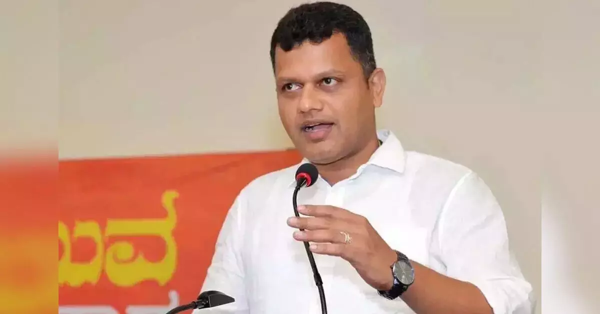 ಮಂಗಳೂರು ವಿಮಾನ ನಿಲ್ದಾಣಕ್ಕೆ ಪಾಯಿಂಟ್ ಆಫ್ ಕಾಲ್ ಸ್ಥಾನಮಾನ ನೀಡಲು ಸಂಸದ ಬ್ರಿಜೇಶ್ ಚೌಟ ಆಗ್ರಹ ಮಂಗಳೂರು ವಿಮಾನ ನಿಲ್ದಾಣಕ್ಕೆ ಪಾಯಿಂಟ್ ಆಫ್ ಕಾಲ್ ಸ್ಥಾನಮಾನ ನೀಡಲು ಸಂಸದ ಬ್ರಿಜೇಶ್ ಚೌಟ ಆಗ್ರಹ