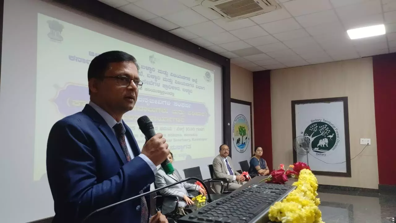 ಅರಣ್ಯ ಅತಿಕ್ರಮಣ ಮಾನವ-ವನ್ಯಜೀವಿಗಳ ಸಂಘರ್ಷಕ್ಕೆ ಪ್ರಮುಖ ಕಾರಣ: ನ್ಯಾ.ಆರ್ ನಟರಾಜ್ ಅರಣ್ಯ ಅತಿಕ್ರಮಣ ಮಾನವ-ವನ್ಯಜೀವಿಗಳ ಸಂಘರ್ಷಕ್ಕೆ ಪ್ರಮುಖ ಕಾರಣ: ನ್ಯಾ.ಆರ್ ನಟರಾಜ್