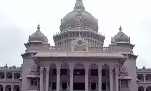 ಸರಕಾರಿ ಕಾರ್ಯಕ್ರಮಗಳಲ್ಲಿ ಸ್ಮರಣಿಕೆ, ಟ್ರೋಫಿ ನೀಡುವುದು ನಿಷೇಧ