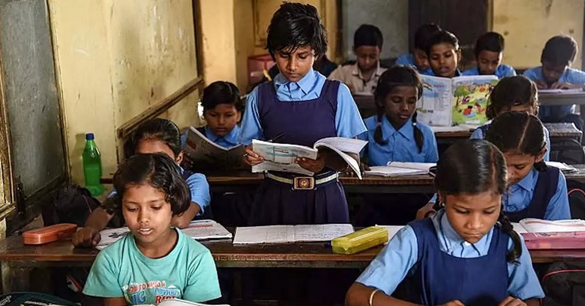 ಗುಣಾತ್ಮಕ ಶಿಕ್ಷಣಕ್ಕೆ ಕೆಪಿಎಸ್ ಎನ್ನುತ್ತಿರುವ ಹಿನ್ನೆಲೆಯಲ್ಲಿ, ಶಾಲಾ ಶಿಕ್ಷಣದ ಪುನರ್ರಚನೆ ಹೇಗೆ? ಗುಣಾತ್ಮಕ ಶಿಕ್ಷಣಕ್ಕೆ ಕೆಪಿಎಸ್ ಎನ್ನುತ್ತಿರುವ ಹಿನ್ನೆಲೆಯಲ್ಲಿ, ಶಾಲಾ ಶಿಕ್ಷಣದ ಪುನರ್ರಚನೆ ಹೇಗೆ?