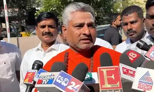 ಮುಖ್ಯಮಂತ್ರಿ  ಸ್ಥಾನದಿಂದ ಸಿದ್ದರಾಮಯ್ಯ ಇಳಿದರೆ ದಲಿತರು ಸಿಎಂ ಆಗಬೇಕು :‌ ವಾಲ್ಮೀಕಿ ಪೀಠದ ಪ್ರಸನ್ನಾನಂದ ಸ್ವಾಮೀಜಿ