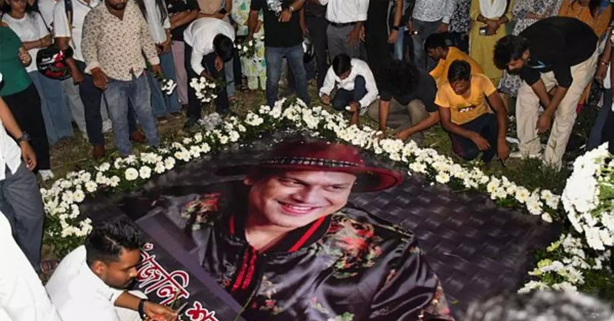 Zubeen Garg ಮೃತ್ಯು ಪ್ರಕರಣ | 3,500 ಪುಟಗಳ ದೋಷಾರೋಪ ಪಟ್ಟಿ ಸಲ್ಲಿಕೆ, ನಾಲ್ವರ ವಿರುದ್ಧ ಕೊಲೆ ಆರೋಪ Zubeen Garg ಮೃತ್ಯು ಪ್ರಕರಣ | 3,500 ಪುಟಗಳ ದೋಷಾರೋಪ ಪಟ್ಟಿ ಸಲ್ಲಿಕೆ, ನಾಲ್ವರ ವಿರುದ್ಧ ಕೊಲೆ ಆರೋಪ