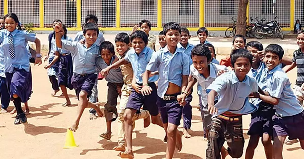 ಗುಣಾತ್ಮಕ ಶಿಕ್ಷಣಕ್ಕೆ ಕೆಪಿಎಸ್ ಎನ್ನುತ್ತಿರುವ ಹಿನ್ನೆಲೆಯಲ್ಲಿ, ಶಾಲಾ ಶಿಕ್ಷಣದ ಪುನರ್ರಚನೆ ಹೇಗೆ? ಗುಣಾತ್ಮಕ ಶಿಕ್ಷಣಕ್ಕೆ ಕೆಪಿಎಸ್ ಎನ್ನುತ್ತಿರುವ ಹಿನ್ನೆಲೆಯಲ್ಲಿ, ಶಾಲಾ ಶಿಕ್ಷಣದ ಪುನರ್ರಚನೆ ಹೇಗೆ?