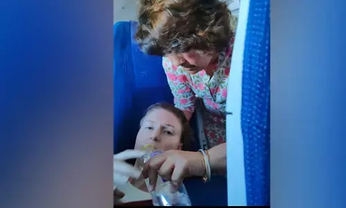 ಗೋವಾ-ಹೊಸದಿಲ್ಲಿ ವಿಮಾನದಲ್ಲಿ ಅಮೆರಿಕನ್ ಯುವತಿಯ ಜೀವ ಉಳಿಸಿದ ಡಾ.ಅಂಜಲಿ ನಿಂಬಾಳ್ಕರ್