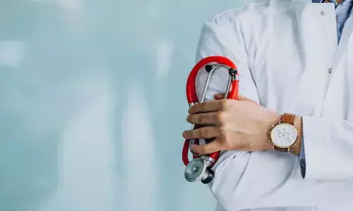 ಕೊನೆಗೂ ಇತ್ಯರ್ಥವಾಗದ ವೈದ್ಯರಿಬ್ಬರ ನಡುವಿನ ʼಕೋಳಿʼ ಜಗಳ!