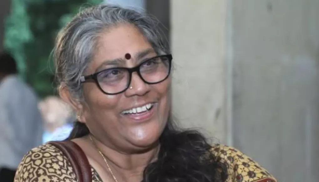 ಕರ್ನಾಟಕ ಲೇಖಕಿಯರ ಸಂಘದ ಅಧ್ಯಕ್ಷೆಯಾಗಿ ಆರ್.ಸುನಂದಮ್ಮ ಆಯ್ಕೆ ಕರ್ನಾಟಕ ಲೇಖಕಿಯರ ಸಂಘದ ಅಧ್ಯಕ್ಷೆಯಾಗಿ ಆರ್.ಸುನಂದಮ್ಮ ಆಯ್ಕೆ