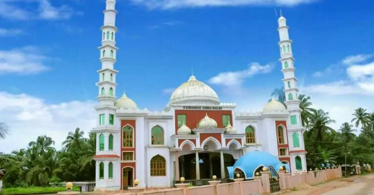 ಕಣ್ಣಂಗಾರ್ : ವಾರ್ಷಿಕ ಜಲಾಲಿಯ್ಯ ಪೋಸ್ಟರ್ ಬಿಡುಗಡೆ ಕಣ್ಣಂಗಾರ್ : ವಾರ್ಷಿಕ ಜಲಾಲಿಯ್ಯ ಪೋಸ್ಟರ್ ಬಿಡುಗಡೆ