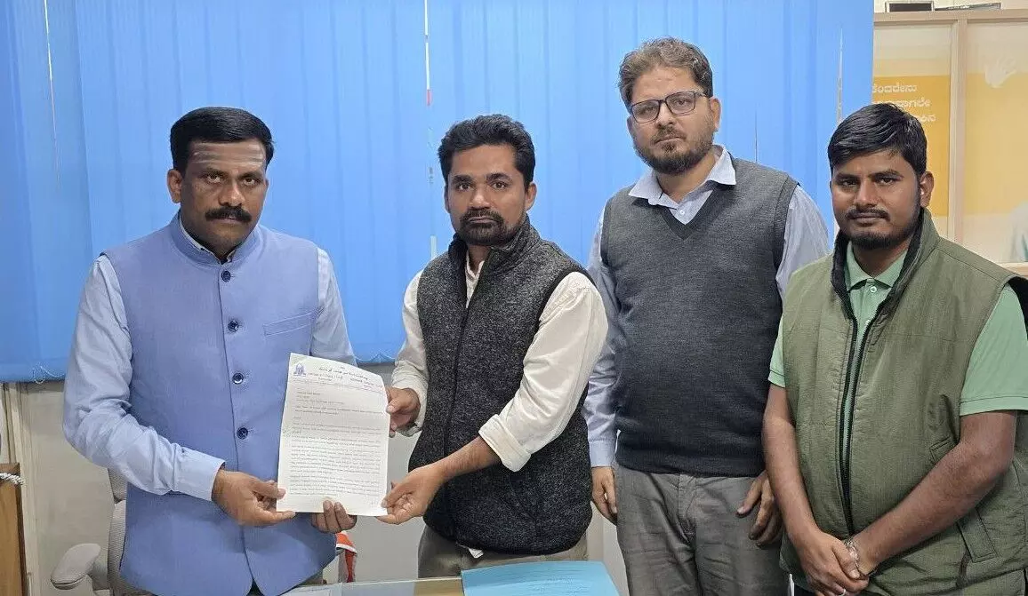 ಕೆಪಿಎಸ್ ಹೆಸರಲ್ಲಿ ಶಾಲಾ ವಿಲೀನದ ಪ್ರಕ್ರಿಯೆ ಕ್ರಮ ಸರಿಯಲ್ಲ : ಜಮಾಅತೆ ಇಸ್ಲಾಮಿ ಹಿಂದ್ ಕೆಪಿಎಸ್ ಹೆಸರಲ್ಲಿ ಶಾಲಾ ವಿಲೀನದ ಪ್ರಕ್ರಿಯೆ ಕ್ರಮ ಸರಿಯಲ್ಲ : ಜಮಾಅತೆ ಇಸ್ಲಾಮಿ ಹಿಂದ್