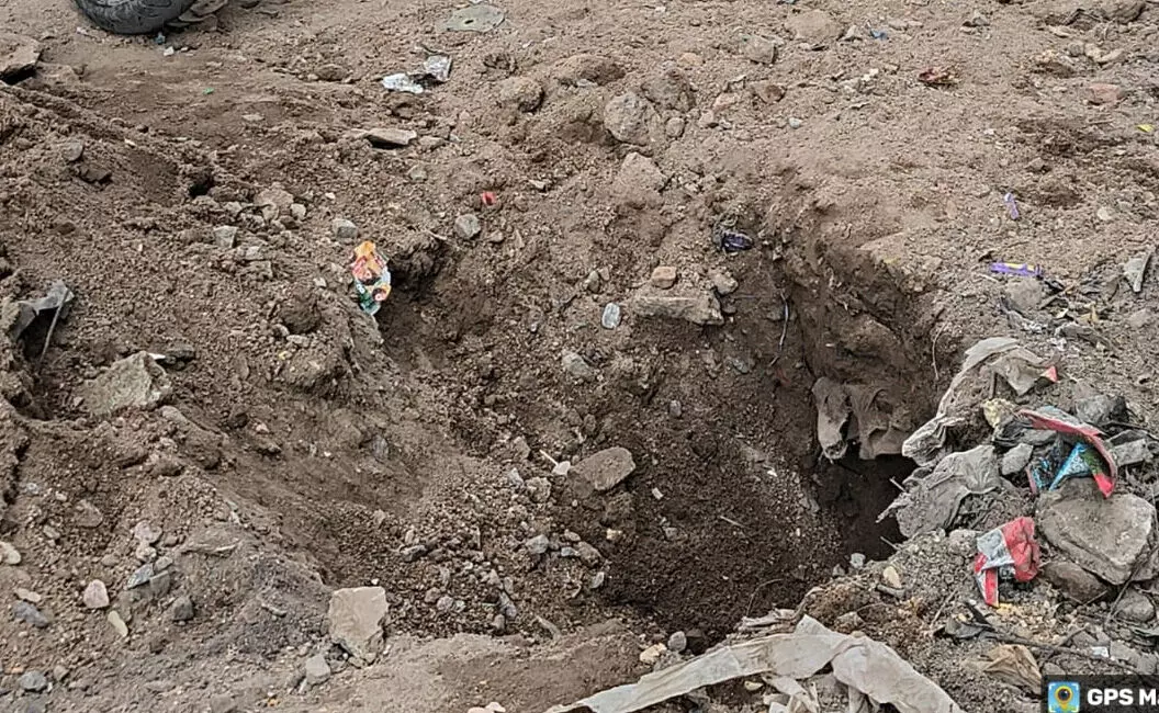 ರಾಯಚೂರು| ನೆಲ ಅಗೆದು ಬಿಎಸ್ಎನ್ಎಲ್ ತಂತಿ ಕಳ್ಳತನ; ಅಂದಾಜು 15 ಲಕ್ಷ ರೂ.ನಷ್ಟ ರಾಯಚೂರು| ನೆಲ ಅಗೆದು ಬಿಎಸ್ಎನ್ಎಲ್ ತಂತಿ ಕಳ್ಳತನ; ಅಂದಾಜು 15 ಲಕ್ಷ ರೂ.ನಷ್ಟ