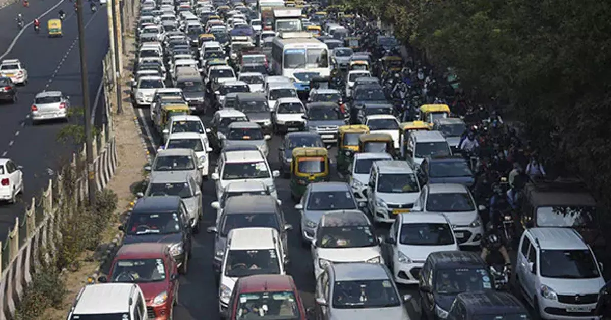 BS 4 ಮತ್ತು ಮೇಲಿನ ವಾಹನಗಳು ಮಾತ್ರ ದಿಲ್ಲಿ ರಸ್ತೆ ಪ್ರವೇಶಿಸಬೇಕು: ಸುಪ್ರೀಂ ಕೋರ್ಟ್ BS 4 ಮತ್ತು ಮೇಲಿನ ವಾಹನಗಳು ಮಾತ್ರ ದಿಲ್ಲಿ ರಸ್ತೆ ಪ್ರವೇಶಿಸಬೇಕು: ಸುಪ್ರೀಂ ಕೋರ್ಟ್