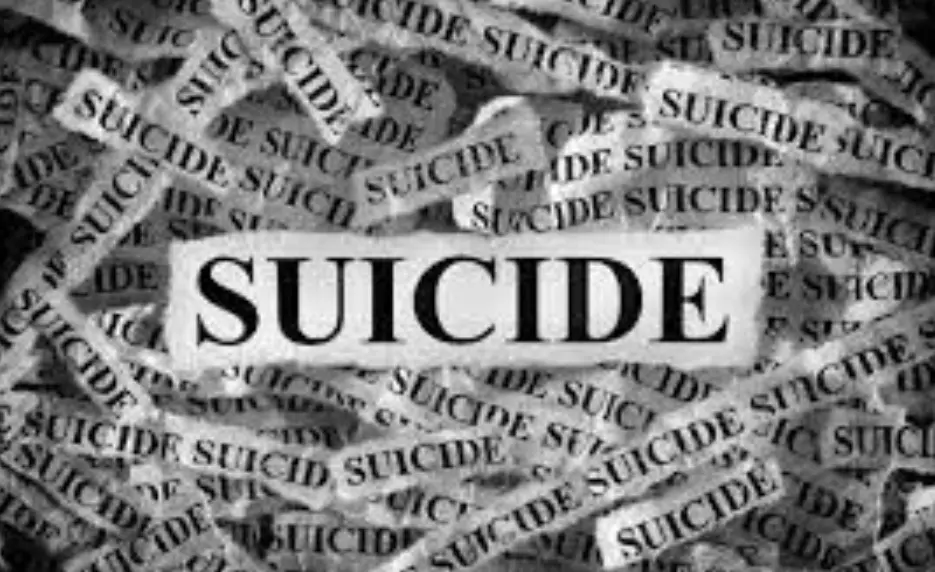 ಧಾರವಾಡ : ವಿದ್ಯಾರ್ಥಿನಿ ಆತ್ಮಹತ್ಯೆ ಧಾರವಾಡ : ವಿದ್ಯಾರ್ಥಿನಿ ಆತ್ಮಹತ್ಯೆ