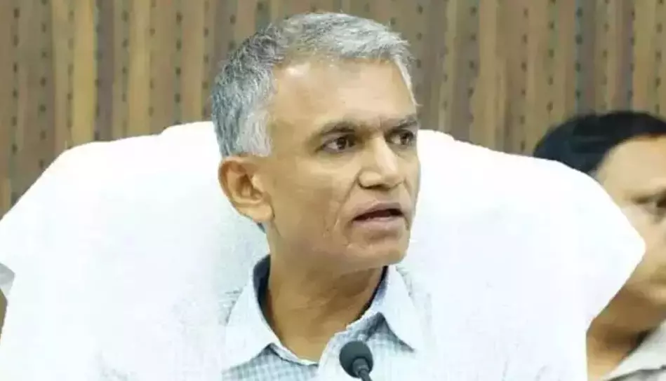 21 ಎಕರೆ ಜಮೀನು ಕಬಳಿಕೆ: ಸಚಿವ ಕೃಷ್ಣಬೈರೇಗೌಡ ವಿರುದ್ಧ ಬಿಜೆಪಿ ಆರೋಪ 21 ಎಕರೆ ಜಮೀನು ಕಬಳಿಕೆ: ಸಚಿವ ಕೃಷ್ಣಬೈರೇಗೌಡ ವಿರುದ್ಧ ಬಿಜೆಪಿ ಆರೋಪ