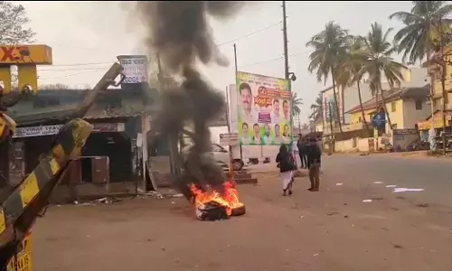 ಸಾಗರ ಜಿಲ್ಲಾ ಕೇಂದ್ರಕ್ಕೆ ಆಗ್ರಹ : ವಿವಿಧ ಸಂಘಟನೆಗಳಿಂದ ಸಾಗರ ಬಂದ್