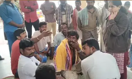 ಬಳ್ಳಾರಿ | ರೂಪನಗುಡಿ ಸಮುದಾಯ ಆರೋಗ್ಯ ಕೇಂದ್ರದ ಅವ್ಯವಸ್ಥೆ ವಿರೋಧಿಸಿ ಗ್ರಾಮಸ್ಥರಿಂದ ಪ್ರತಿಭಟನೆ