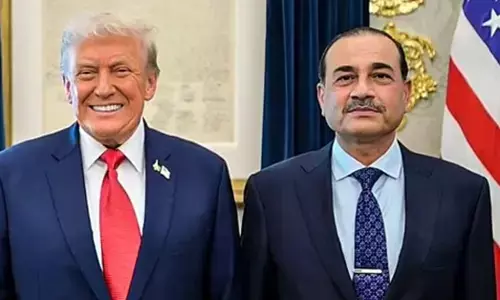 ಗಾಝಾಕ್ಕೆ ಸೇನಾ ತುಕಡಿ ಕಳುಹಿಸಲು ಟ್ರಂಪ್ ಒತ್ತಾಯ; ಇಕ್ಕಟ್ಟಿನಲ್ಲಿ ಪಾಕ್ ಸೇನಾ ಮುಖ್ಯಸ್ಥ ಮುನೀರ್: ವರದಿ