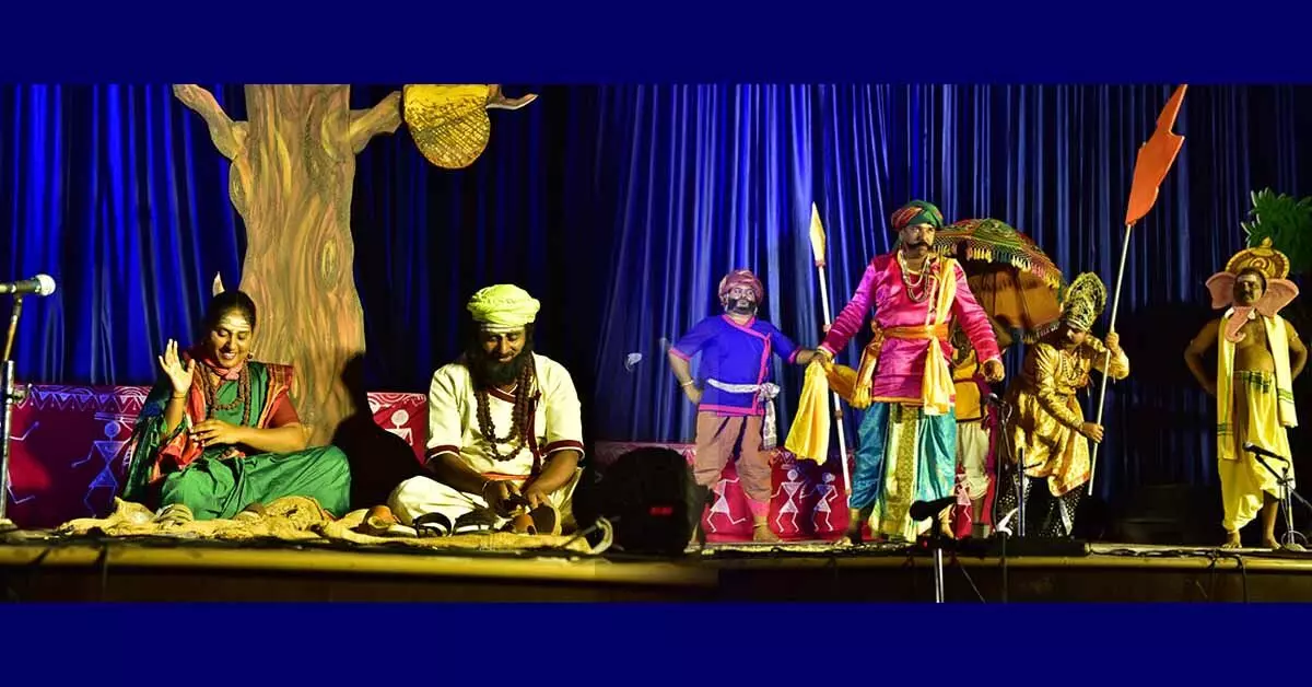 ಮಾದಾರಿ ಮಾದಯ್ಯ: ವರ್ತಮಾನದ ಅವಶ್ಯ ರಂಗ ಪ್ರಯೋಗ ಮಾದಾರಿ ಮಾದಯ್ಯ: ವರ್ತಮಾನದ ಅವಶ್ಯ ರಂಗ ಪ್ರಯೋಗ