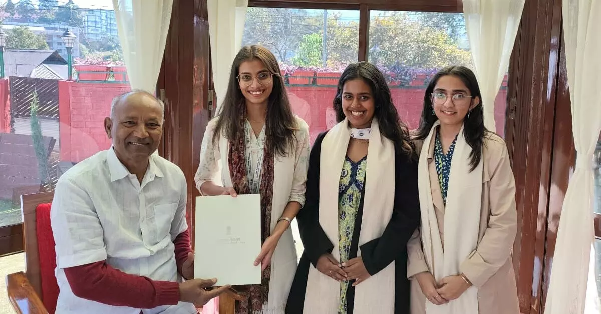 ಕೊಪ್ಪಳ ಗವಿಮಠ ಜಾತ್ರಾ ಮಹಾರಥೋತ್ಸವದ ಉದ್ಘಾಟನೆಗೆ ಮೇಘಾಲಯದ ರಾಜ್ಯಪಾಲರಿಗೆ ಆಹ್ವಾನ ಕೊಪ್ಪಳ ಗವಿಮಠ ಜಾತ್ರಾ ಮಹಾರಥೋತ್ಸವದ ಉದ್ಘಾಟನೆಗೆ ಮೇಘಾಲಯದ ರಾಜ್ಯಪಾಲರಿಗೆ ಆಹ್ವಾನ